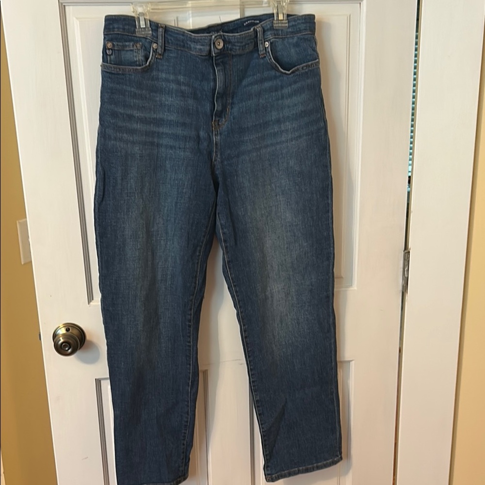 Chaps Blue Boyfriend Jeans with Classic Style